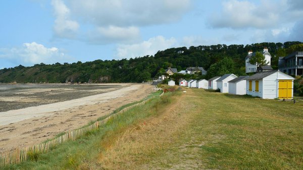 Explorez les services innovants offerts par votre agence de voyage idéale